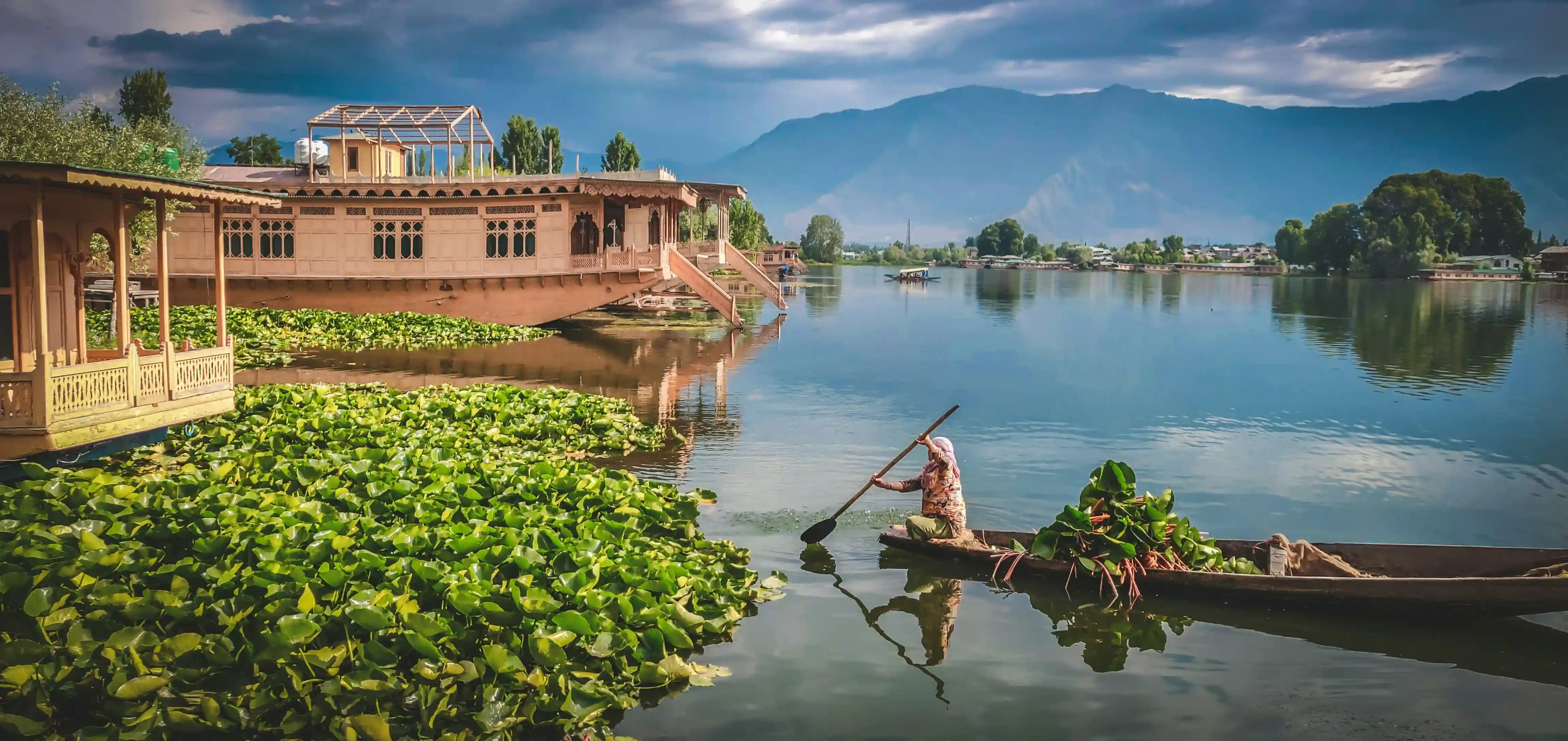 Places to Visit in Srinagar