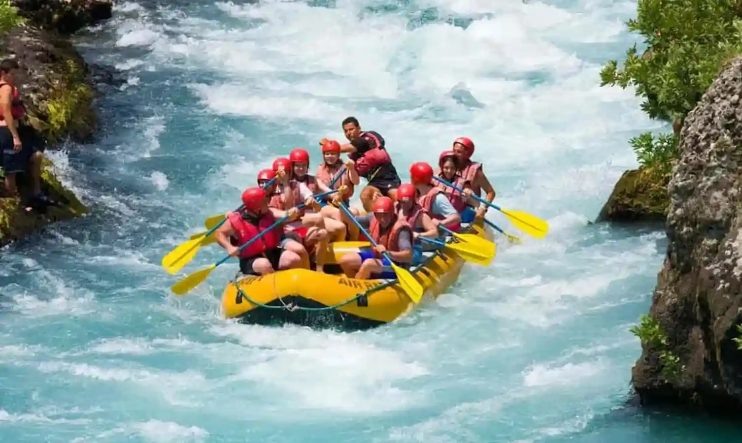 River Rafting in Manali