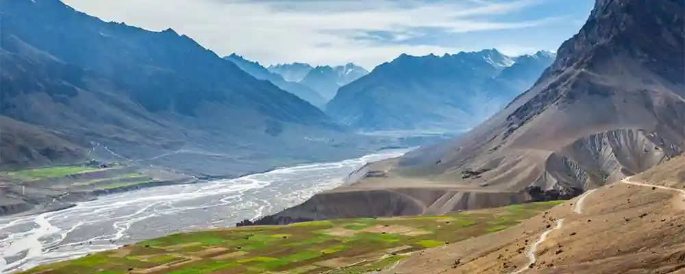 Travel Essentials You Must Carry If  You're Going On A Trip To Spiti Valley